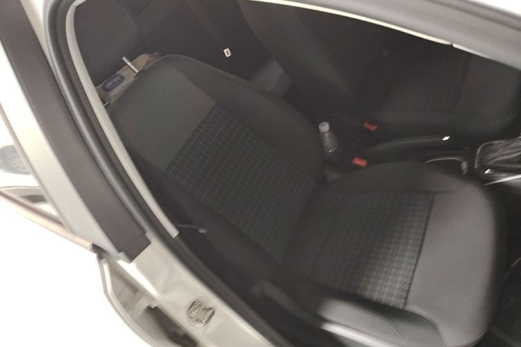 Volkswagen Polo 2018 #24 Volkswagen Polo 2018 car image #24