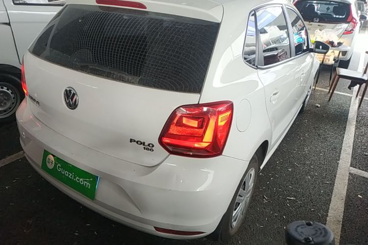 Volkswagen Polo 2019 car image #7