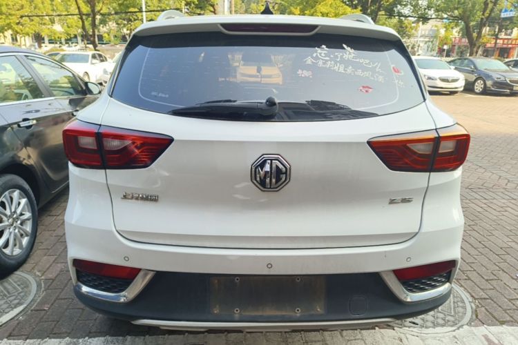 MG ZS 2018 car image #6