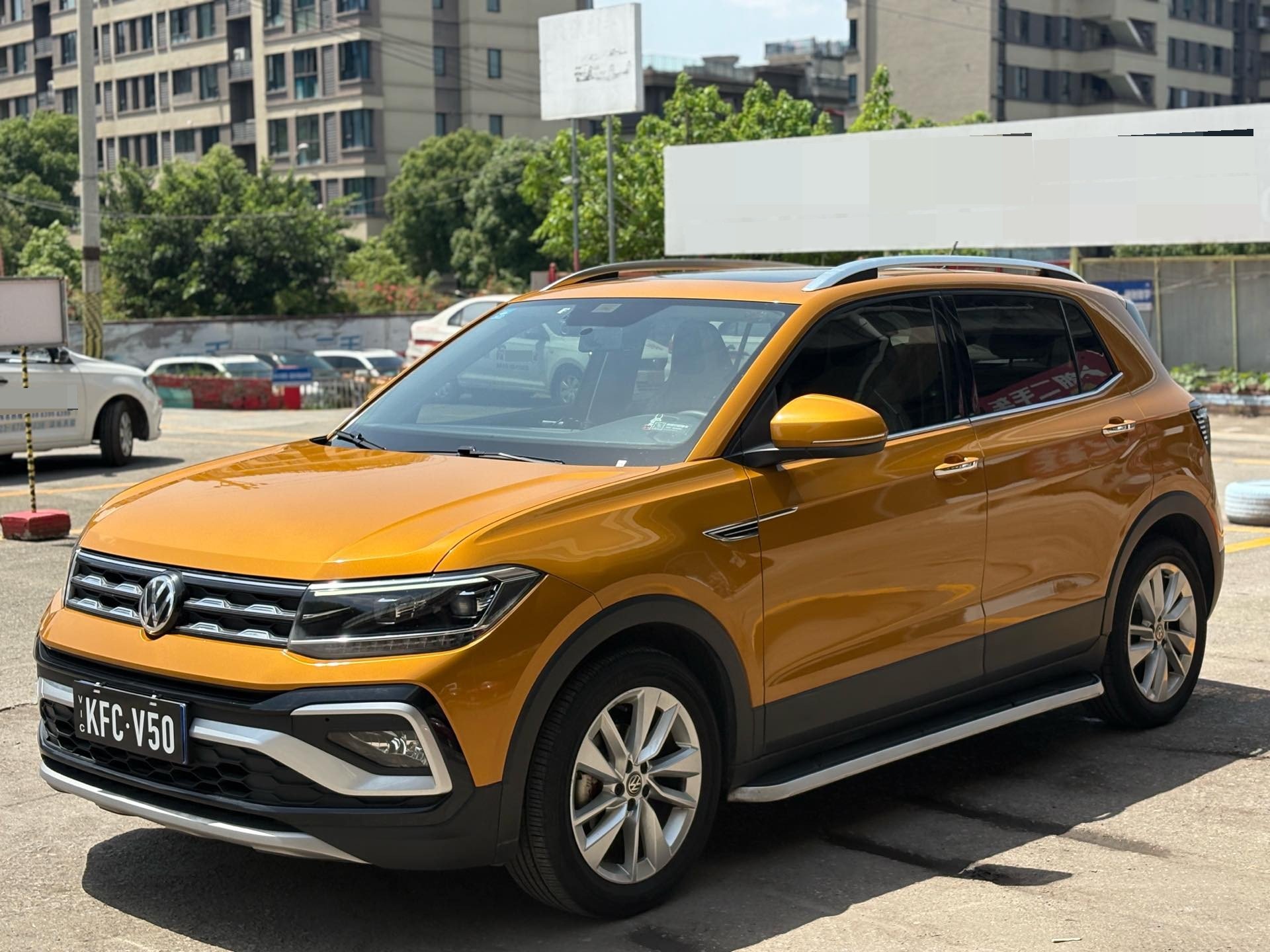 Volkswagen T-Cross 2020 car image 