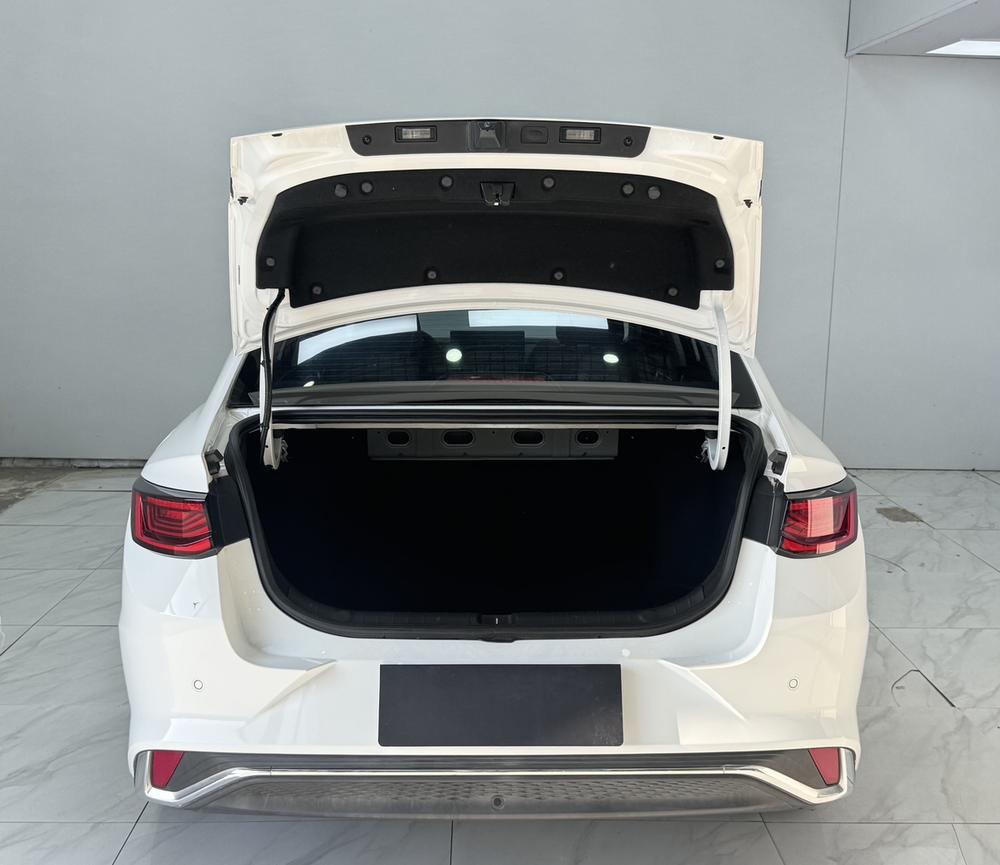 GEELY Emgrand L 2022 #21 GEELY Emgrand L 2022 صورة سيارة #21