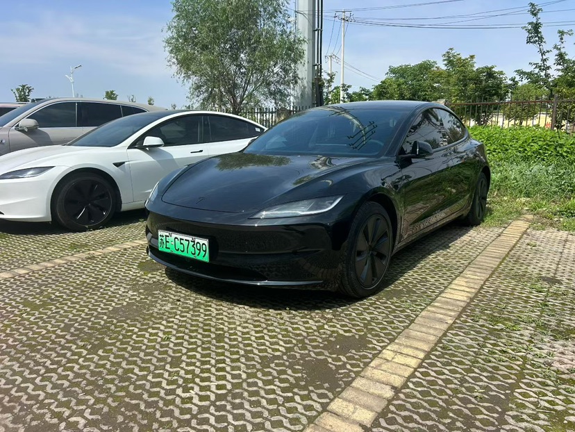 Tesla Model 3 2025 Tesla Model 3 2025 car image
