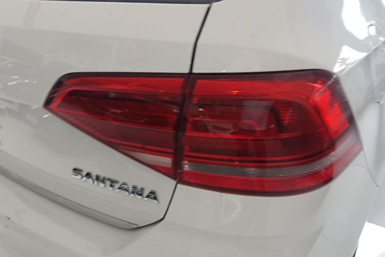 Volkswagen Santana 2019 car image #8