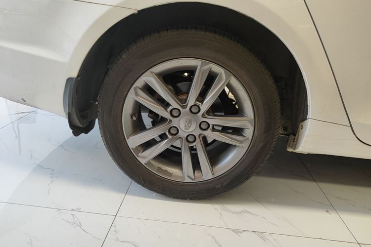 GEELY Emgrand 2018 #10 GEELY Emgrand 2018 car image #10