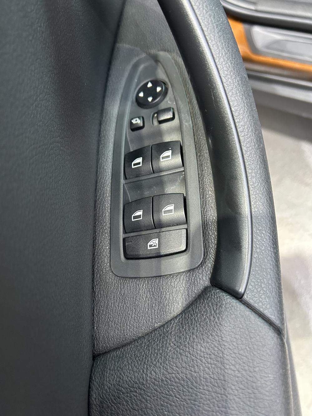 BMW X1 2016 car image #8