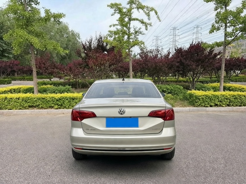 Volkswagen Bora 2017 #3 Volkswagen Bora 2017 car image #3
