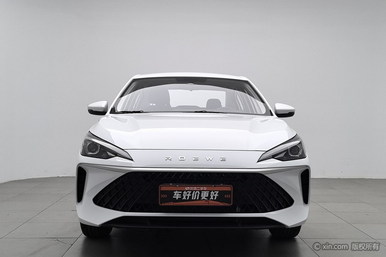 Roewe i5 2025 صورة سيارة #4