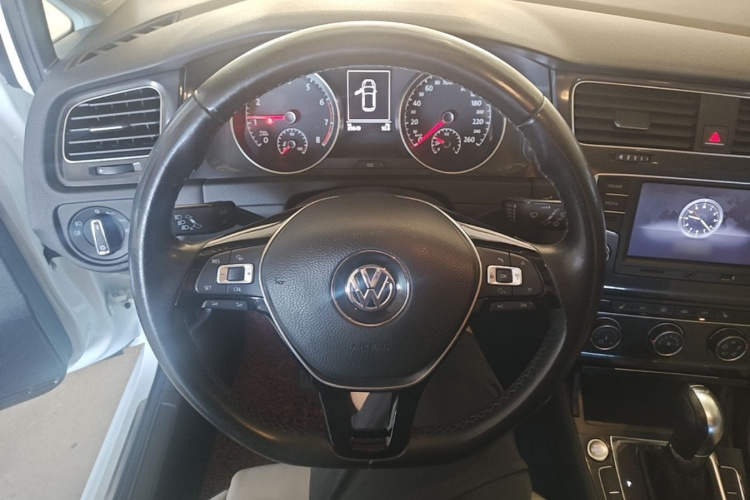 Volkswagen Golf 2017 #11 Volkswagen Golf 2017 car image #11