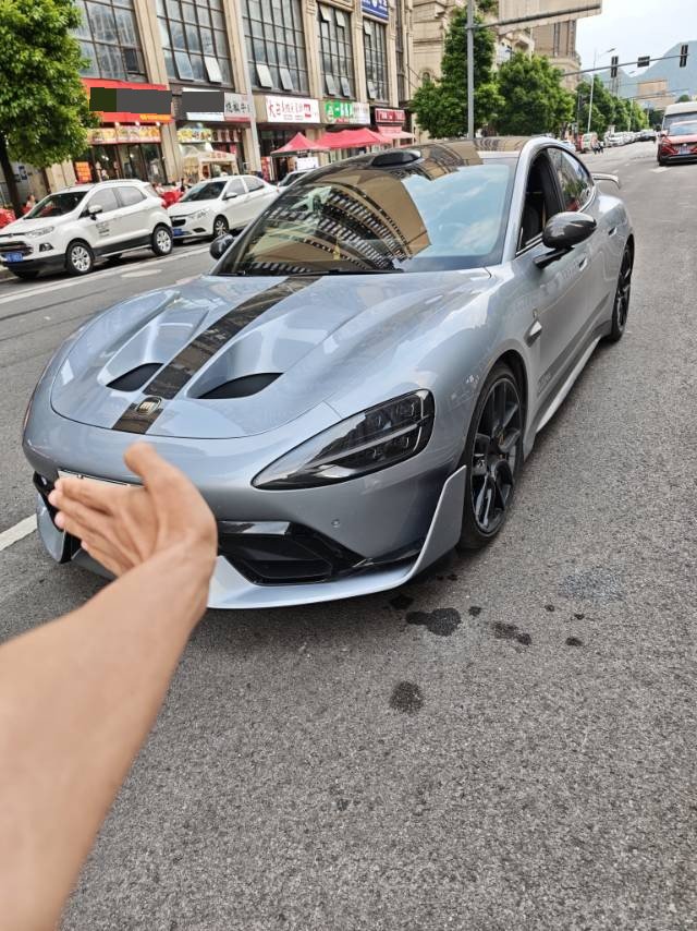 2025 2025 car image