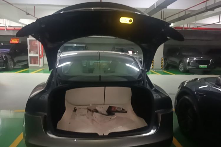Tesla Model 3 2024 #19 Tesla Model 3 2024 car image #19