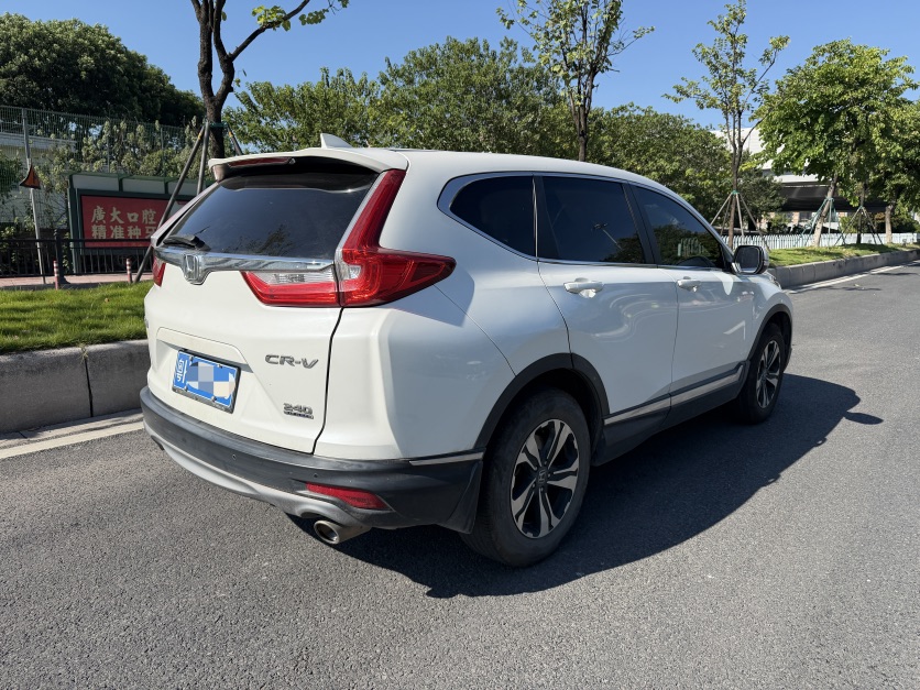 Honda CR-V 2018 car image #4
