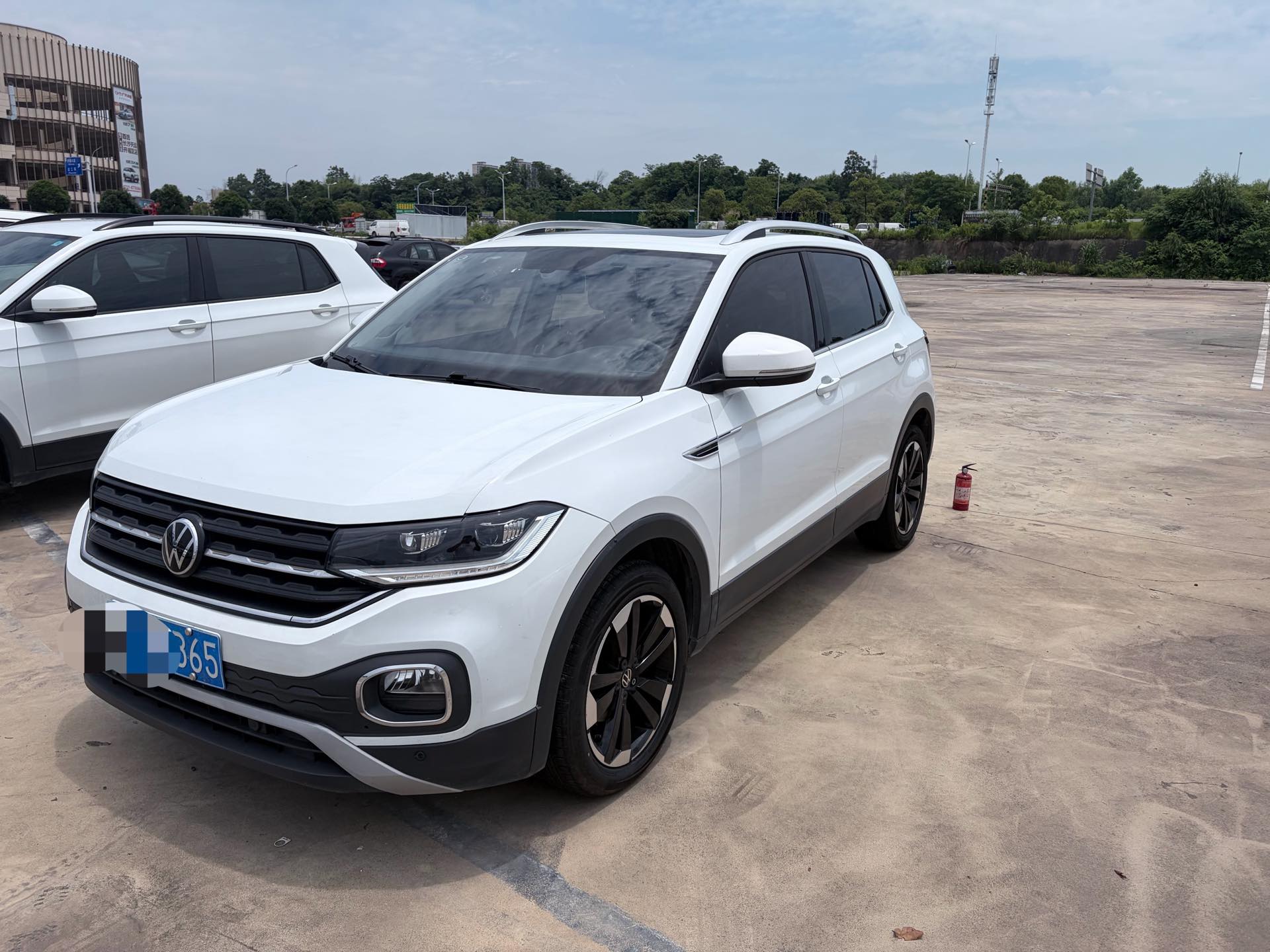 Volkswagen Tacqua 2023 car image 