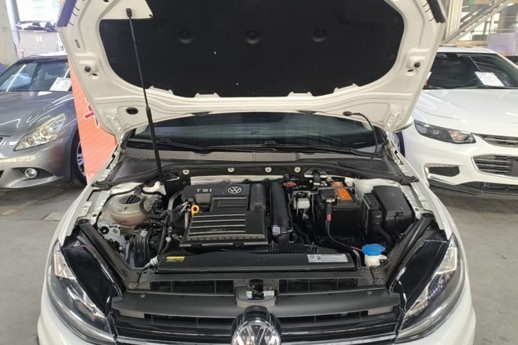 Volkswagen Golf 2018 #22 Volkswagen Golf 2018 car image #22
