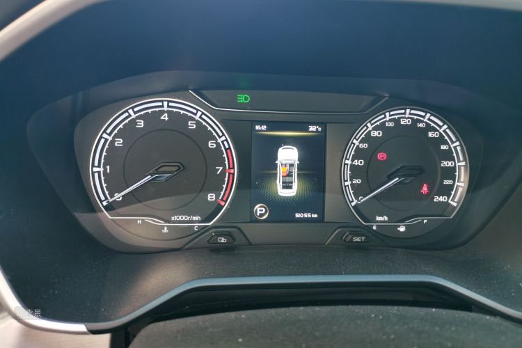 GEELY Vision X6 2021 #13 GEELY Vision X6 2021 car image #13
