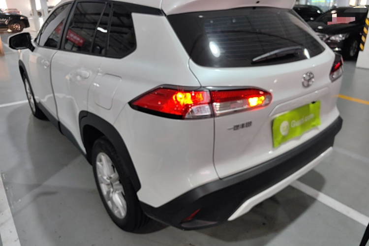 Toyota Corolla Cross 2024 صورة سيارة #5