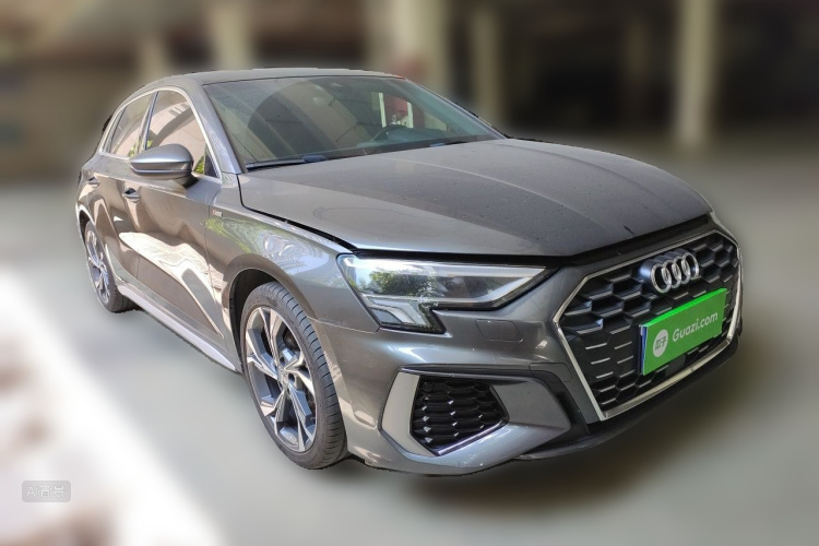 Audi A3 2021 car image #4