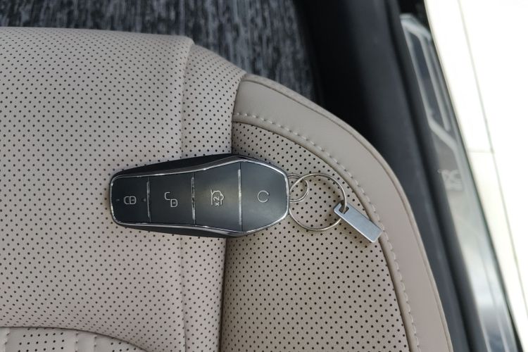 BYD Han 2024 imagen de coche #14