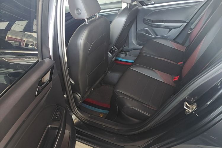 Volkswagen Bora 2020 imagen de coche #17
