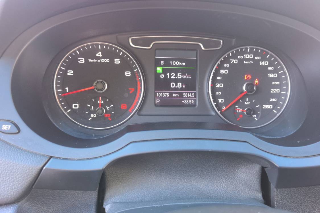 Audi Q3 2015 #25 Audi Q3 2015 car image #25