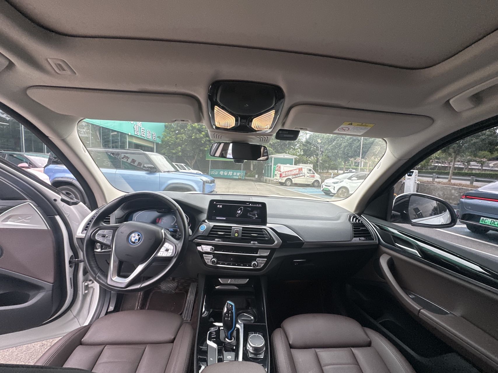 BMW iX3 2021 car image #6