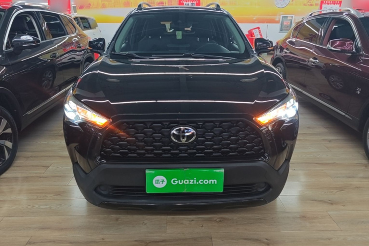Toyota Corolla Cross 2023 #3 Toyota Corolla Cross 2023 صورة سيارة #3