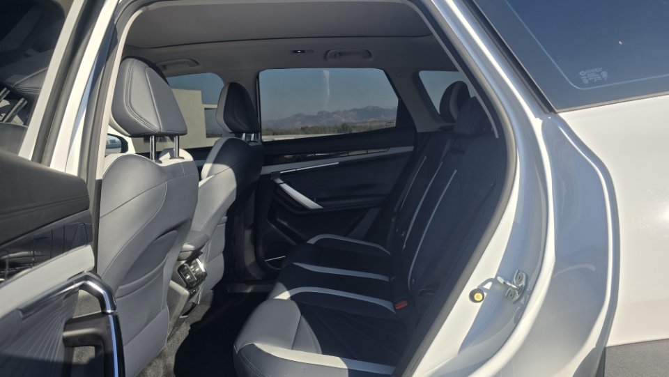 GEELY Boyue L 2024 #6 GEELY Boyue L 2024 imagen de coche #6