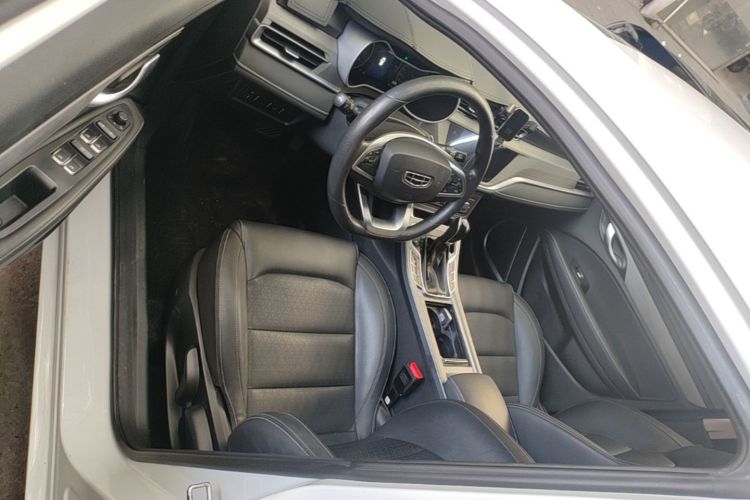 GEELY Emgrand 2021 #16 GEELY Emgrand 2021 car image #16