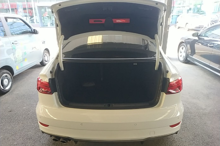 Audi A3 2021 immagine di auto #21