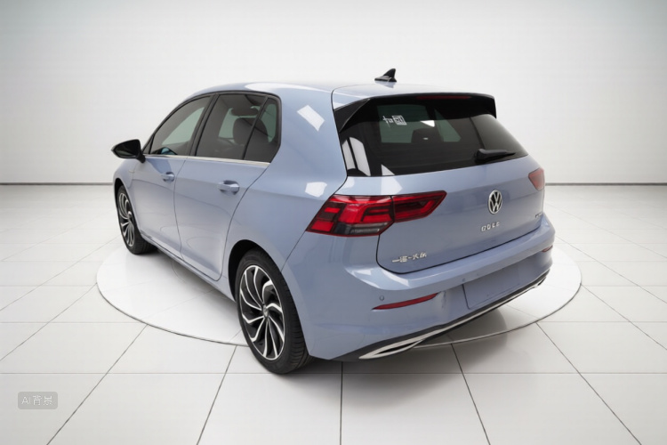 Volkswagen Golf 2022 imagen de coche #5