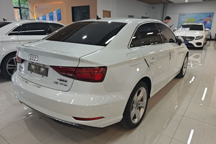 Audi A3 2020 car image #7