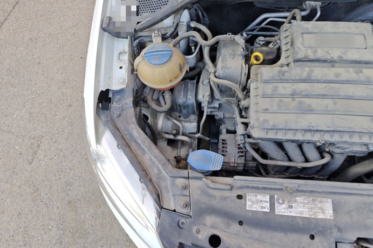 Volkswagen Santana 2016 car image #28