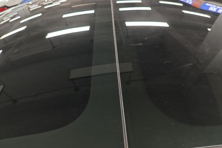 Tesla Model 3 2023 car image #25