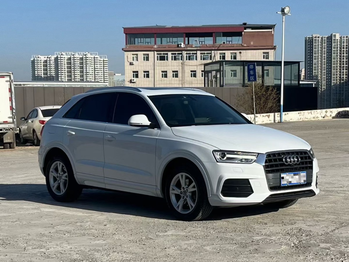 Audi Q3 2018 #3 Audi Q3 2018 car image #3