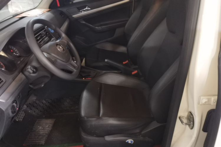 Volkswagen Lavida 2021 car image #15