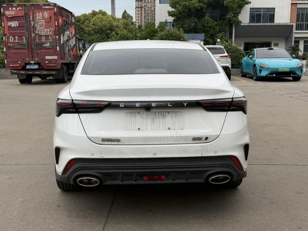 GEELY Binray 2024 immagine di auto #6