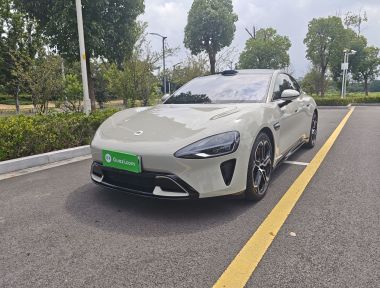 MI SU7 2024 car image 