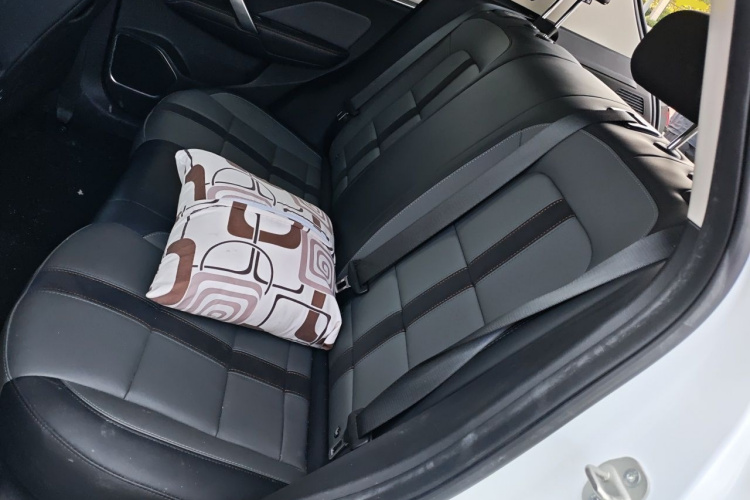 GEELY Coolray 2024 #10 GEELY Coolray 2024 car image #10