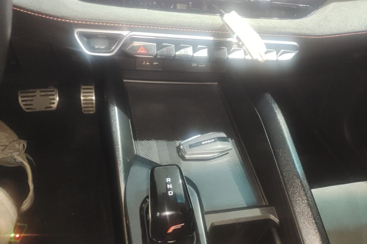 GEELY Binray 2022 #10 GEELY Binray 2022 immagine di auto #10