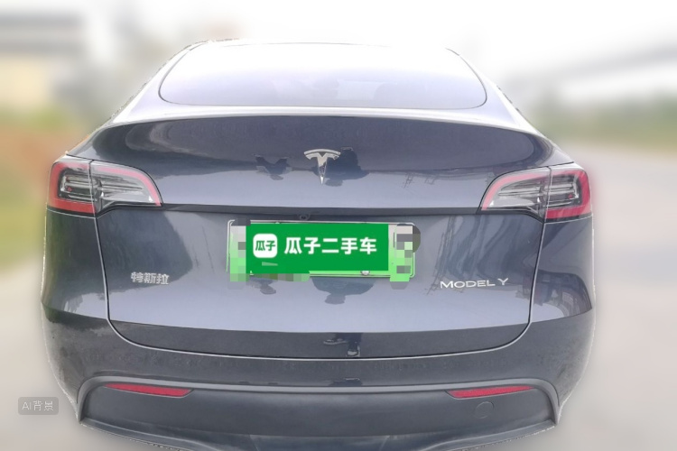 Tesla Model Y 2024 #6 Tesla Model Y 2024 car image #6