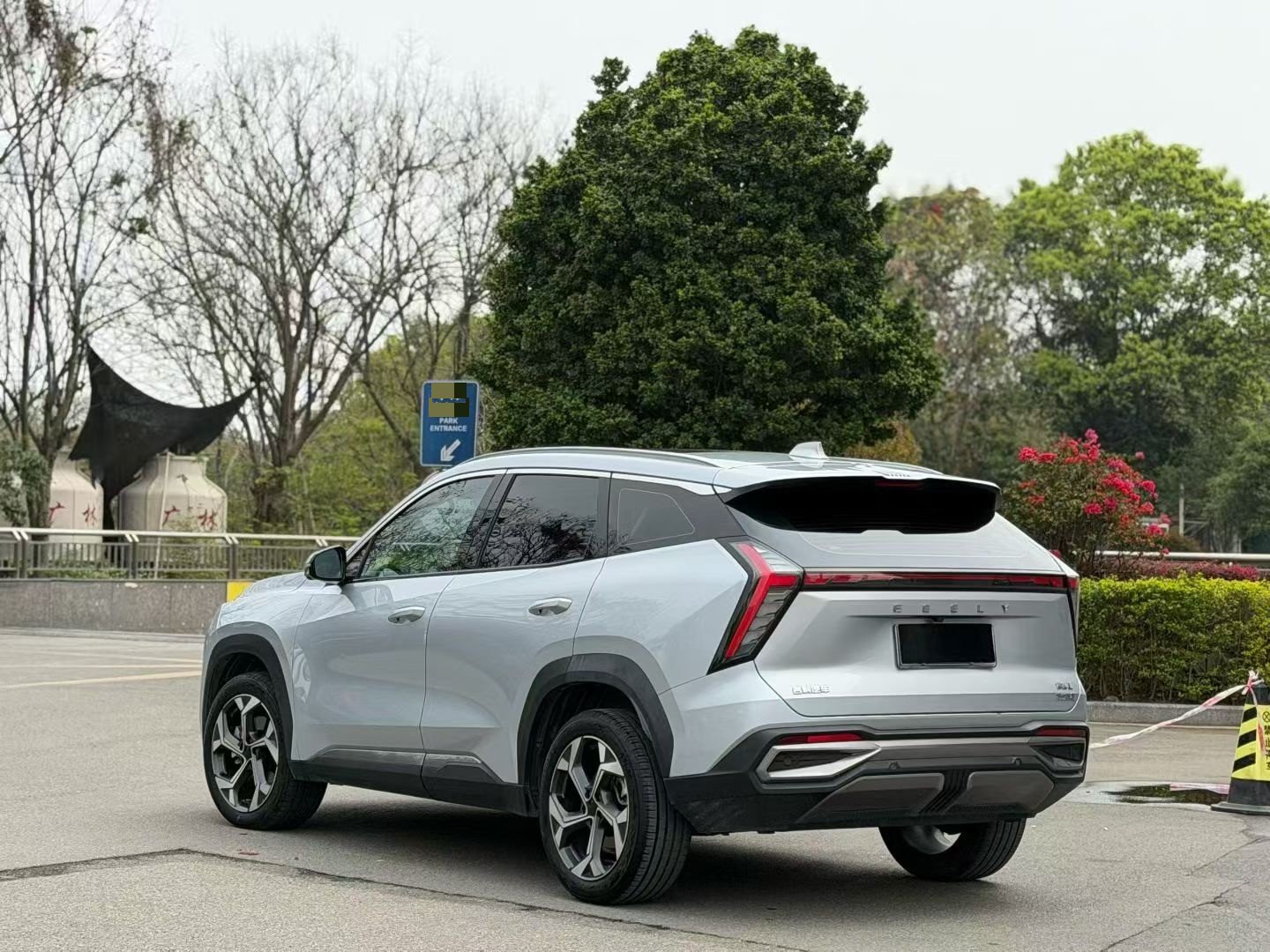 GEELY Boyue L 2023 car image #4
