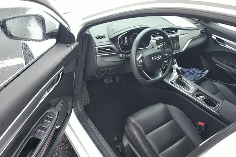 GEELY Binray 2019 car image #12