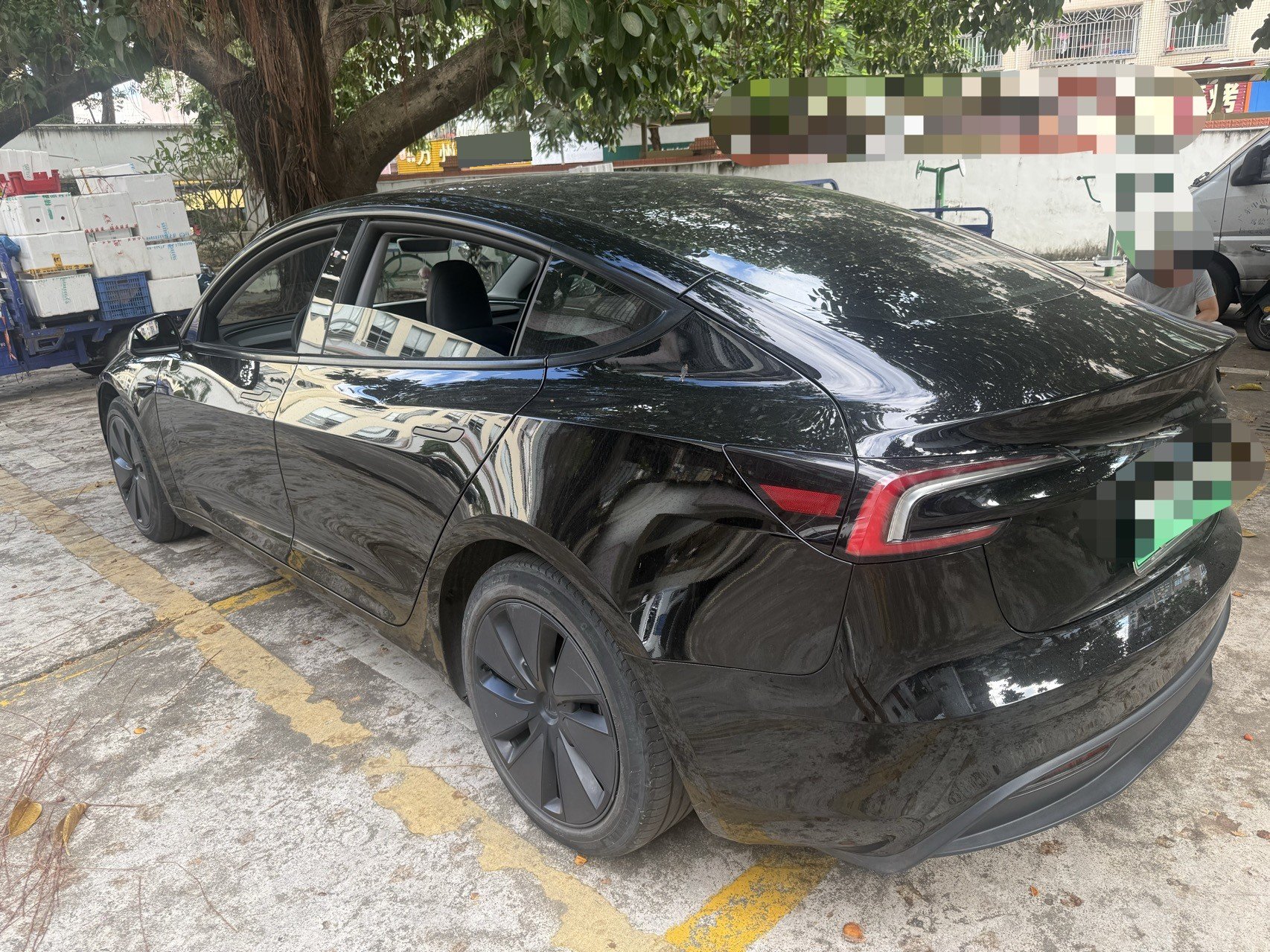 Tesla Model 3 2024 car image #3