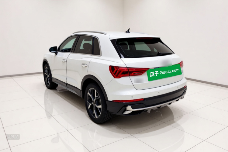 Audi Q3 2023 #5 Audi Q3 2023 car image #5