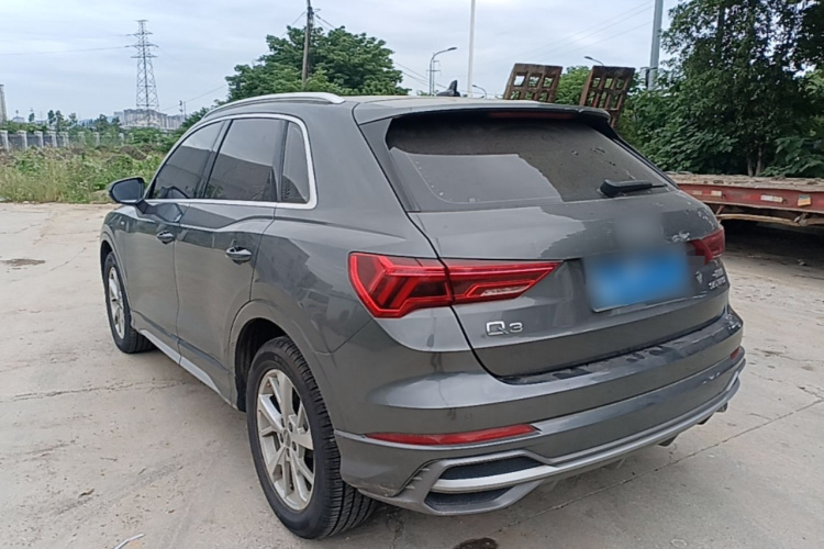 Audi Q3 2019 #5 Audi Q3 2019 car image #5