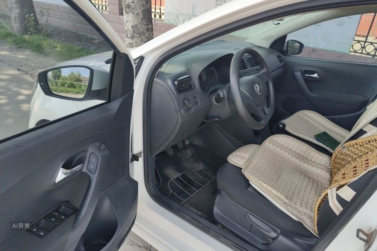 Volkswagen Polo 2016 #18 Volkswagen Polo 2016 car image #18