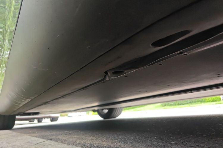 Tesla Model Y 2021 car image #25