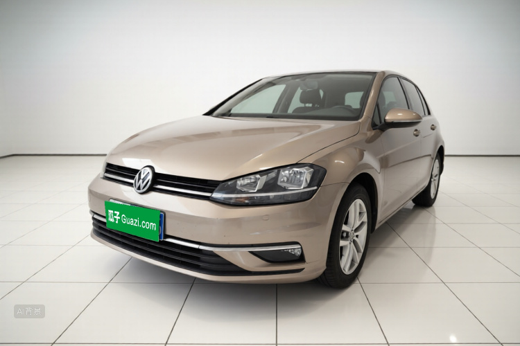 Volkswagen Golf 2018 car image #2