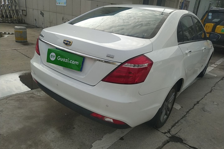GEELY Emgrand 2018 #7 GEELY Emgrand 2018 car image #7