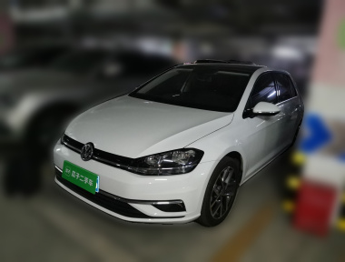 Volkswagen Golf 2020 car image 
