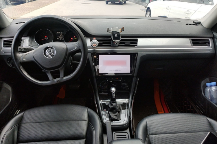 Volkswagen Bora 2021 car image #10